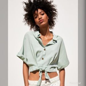 Cropped Top in Teal Green- Zara